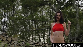 FemJoyXXX Blissful brunette outside pussy prodding