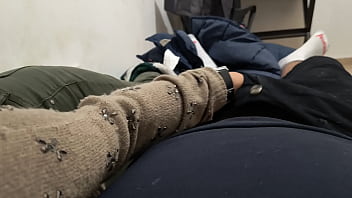 Le hago sexo oral a mi profe para pasar la materia de la escuela! Yo jovencita e inocente hago este video amateur! Suscribanse para mas contenido