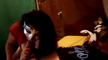 SUCIA SUCIA!! MADRASTRA LE DA UNA LECCION SIMPLE PERO MUY IMPORTANTE SU HIJASTRO PARA QUE APRENDA A CONTENER EL ORGASMO CUANDO RECIBE UNA MAMADA INTENSA