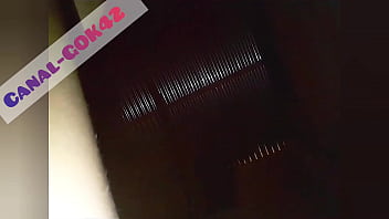 Flaca sexy d&aacute_ndole verga en cuatro y montando rico culote Danielita puta