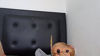 peque&ntilde_a latina recibe dura follada mientras le arregla las u&ntilde_as a su hermanastro mayor