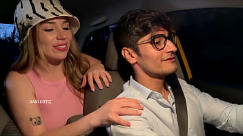 Dani Ortiz destroys the cock of the virgin cab driver