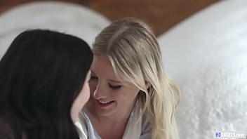 Babe, let'_s have a threesome with Jazmine! - Jane Wilde, Melody Marks and Jazmin Luv