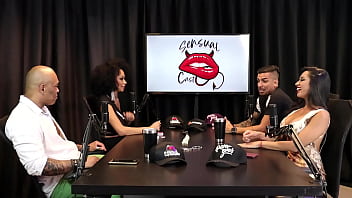 Eles se conheceram em uma festa clandestina na pandemia, e ela que o pediu em namoro - Casal Fada Prazeres (SHEER/RED)