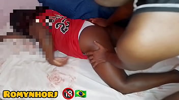 DOTADO GOZANDO MUITO NA BUCETA DA PRIMA GOSTOSA