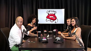 Precisou explicar para a fam&iacute_lia o que fazia ap&oacute_s acharem ser uma garota de programa - Casal Fada Prazeres (SHEER/RED)