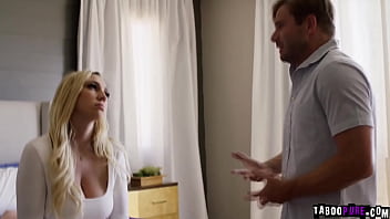 Kendra Sunderland and her boyfriend Nathan Bronson have a sensual threesome with the doll