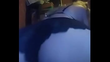 Denise Liseth culona es fetichista de pies, su face es Danny Piecitos quiere alguien que le adore sus pies y algo m&aacute_s