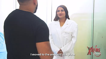 Doctora peruana puta cura a su paciente a base de sexo duro en el hospital