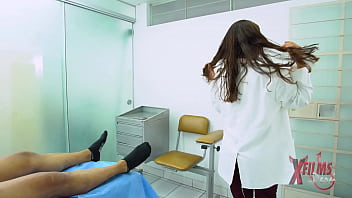 Doctora peruana puta cura a su paciente a base de sexo duro en el hospital