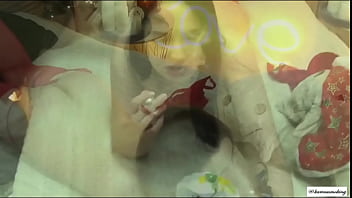 sheva -The model adores smoking, eating cucumber, and getting a massage.