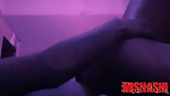 Morena con tremendo culo carnoso que me com&iacute_ a mi gusto