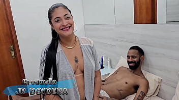 Primeira vez no porno da Bbw Ayla Pimentinha deu muito cu pra tres machos e ganhou leite na boca
