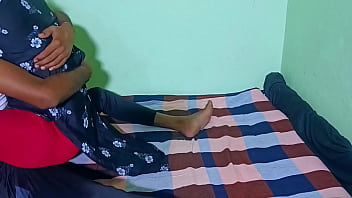 स्कूल टीचर ने अपने नर्सरी की मैडम से की हॉट चुदाई