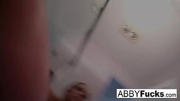 Music tease of a photo shoot with Abigail