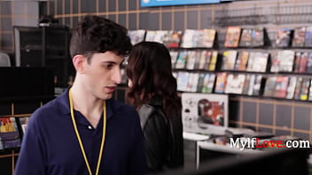 Busty MILF Randomly Blows A Blockbuster Employee - Sarah Arabic