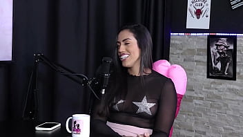 Come&ccedil_ou no liberal, sente prazer em ver pessoas transando e fez gang bang com treze homens - Karen Bessa (SHEER/RED)