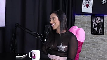 Come&ccedil_ou no liberal, sente prazer em ver pessoas transando e fez gang bang com treze homens - Karen Bessa (SHEER/RED)