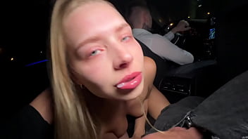 Risky public sex in a business taxi