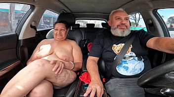 Uma Bisav&oacute_ na carona do Ted aos 71 anos ela pelada no carro conta sua vida - Dora Rodrigues