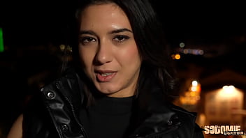 Lena, marseillaise coquine qui adore le sexe hard