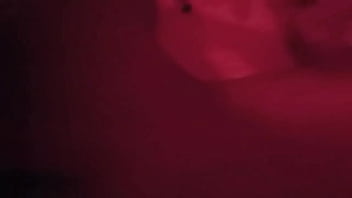 Sweet Desi Indian girl fucking at night in hotel