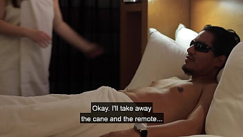 Casimiro asks for a massage in his room, not knowing that it would have a happy ending.