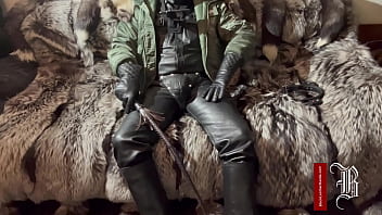 LECK DEN K&Auml_SESCHWANZ SAUBER