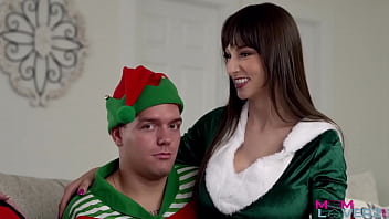 Dee Williams, Lexi Luna In Stepmom Swapped S1-E8