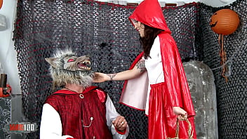 Anal Little Red Riding Hood : Oh what big dick you have!