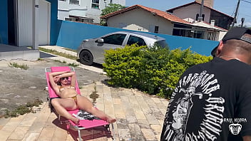 MARIDO CORNO SAIU DE CASA E LOIRA CASADA RESOLVEU DAR A BUCETA PARA O PISCINEIRO *** COMPLETO NO SHEER E NO RED*** PATTY WIFE RAUL KOBRA