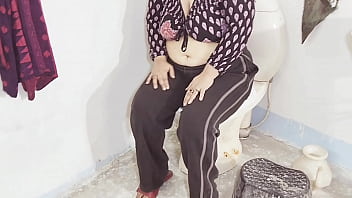 The indian plumber seduced by dirty talking the Bbw mistress and rough anal fucked her big ass with his big cock in mare style