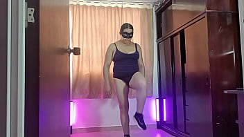 Esposa Puta Seduce A Los Amigos De Su Marido Con Videos Ejercit&aacute_ndose Desnuda Le Encanta La Verga De Extra&ntilde_os