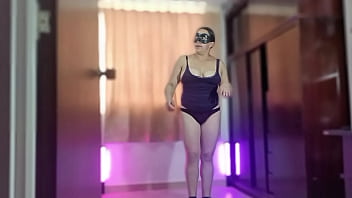 Esposa Puta Seduce A Los Amigos De Su Marido Con Videos Ejercit&aacute_ndose Desnuda Le Encanta La Verga De Extra&ntilde_os
