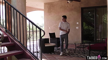 Asian teen neighbor did not wear panties and it became quite obvious