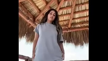 Aditi Kapoor flashing her pussy