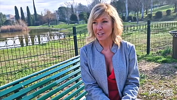 Emmy, 46 ans, a envie de sexe amateur intense