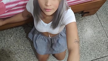 La Novia De Mi Mejor Amigo Quer&iacute_a Revisar Su Tlf y Me Deja Que La Folle a Cambio