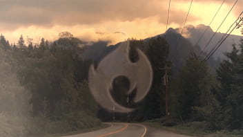 Bubble Butt Blonde Katie Kush Behind the Scenes: Morning Sex Creampie