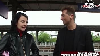 D&uuml_nne deutsche schlampe abgeschleppt am Bahnhof und gefickt