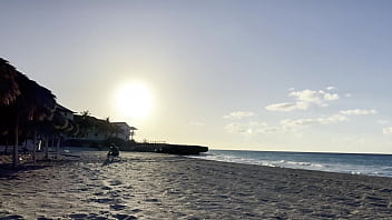 Monika Fox Solo Masturbation With Squirt And Prolapse On Beach (Free)