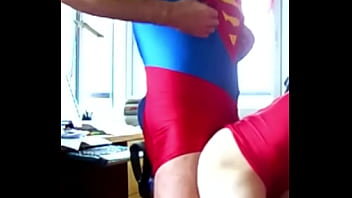 SuperPapi and Wonder Boi Robin have some nice butt Fucking in Lycra