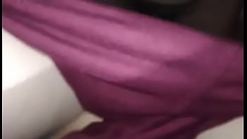 الحمار الغني بالدهون يمارس الجنس البري