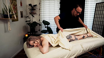 Kaiia&rsquo_s Massage