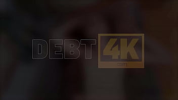 DEBT4k. Along Came the Sexy Spider