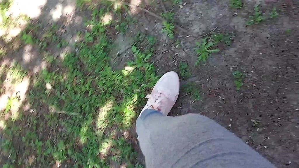 hot pee wet yoga pants in public garden