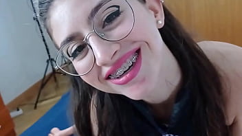 SHANAXNOW MODEL  Тя продължава да ме дразни с мини пола, така че я наказах SHANAXNOW MODEL