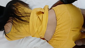 Indian auntie big ass fucking in doggy style