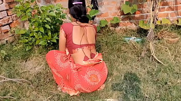 Hot begum looking horny and romantic outdoor sex video
