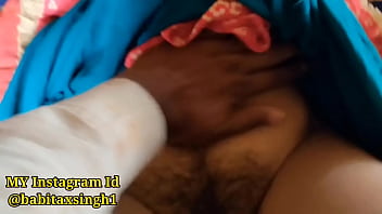 Hot begum looking horny and romantic outdoor sex video